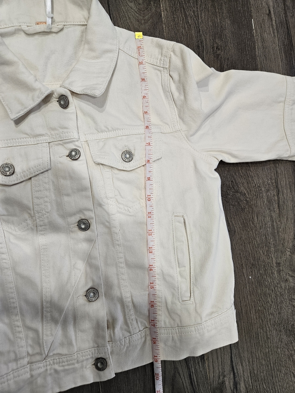 Free People Women's Optic White Cream Denim Jean Jacket- Size XS NWT - Picture 11 of 12